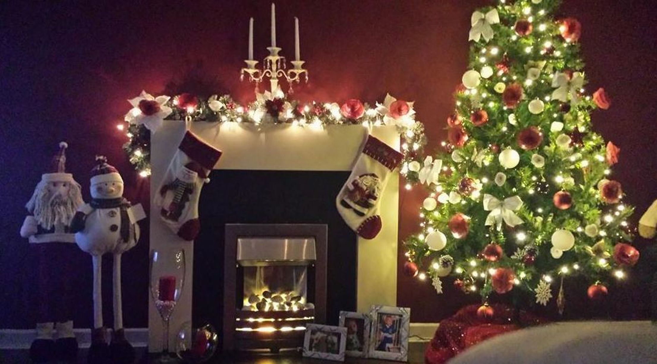  Christmas  Tree Decoration  Ideas  2019 christmaswallpapers18